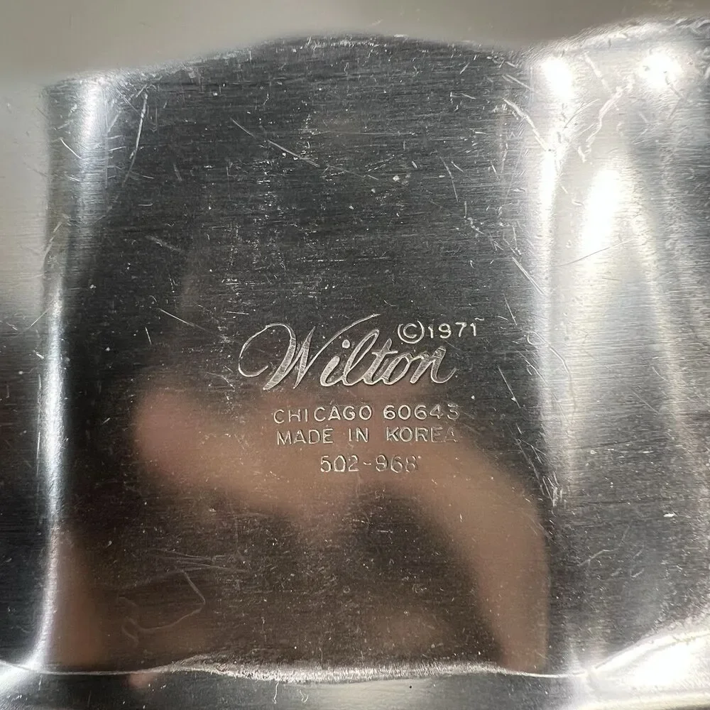 Vintage Wilton Cake Pan Lot Of 4 Big Bird Raggedy Ann Tom‎ Jerry Barney 70s